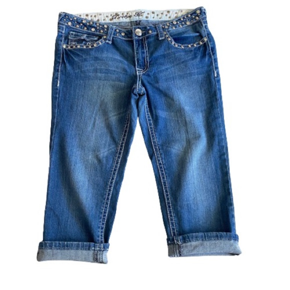 Twelve K Studded Capris Size 9